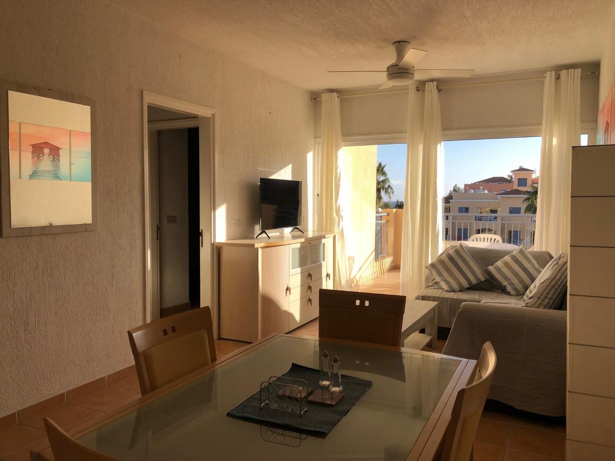 Limnaria Gardens - 1 Bedroom, Sunny Apartment With Stunning Pool Views Pafos Exterior foto