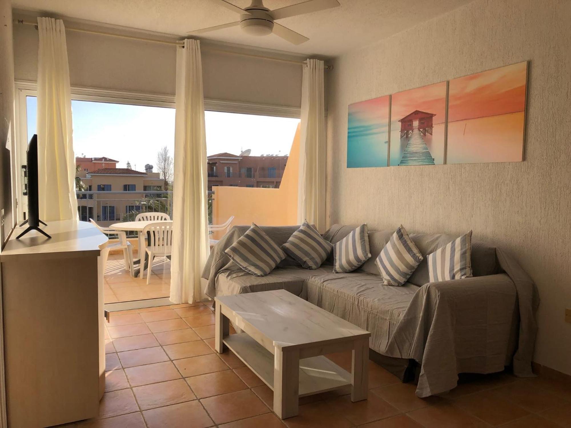 Limnaria Gardens - 1 Bedroom, Sunny Apartment With Stunning Pool Views Pafos Exterior foto
