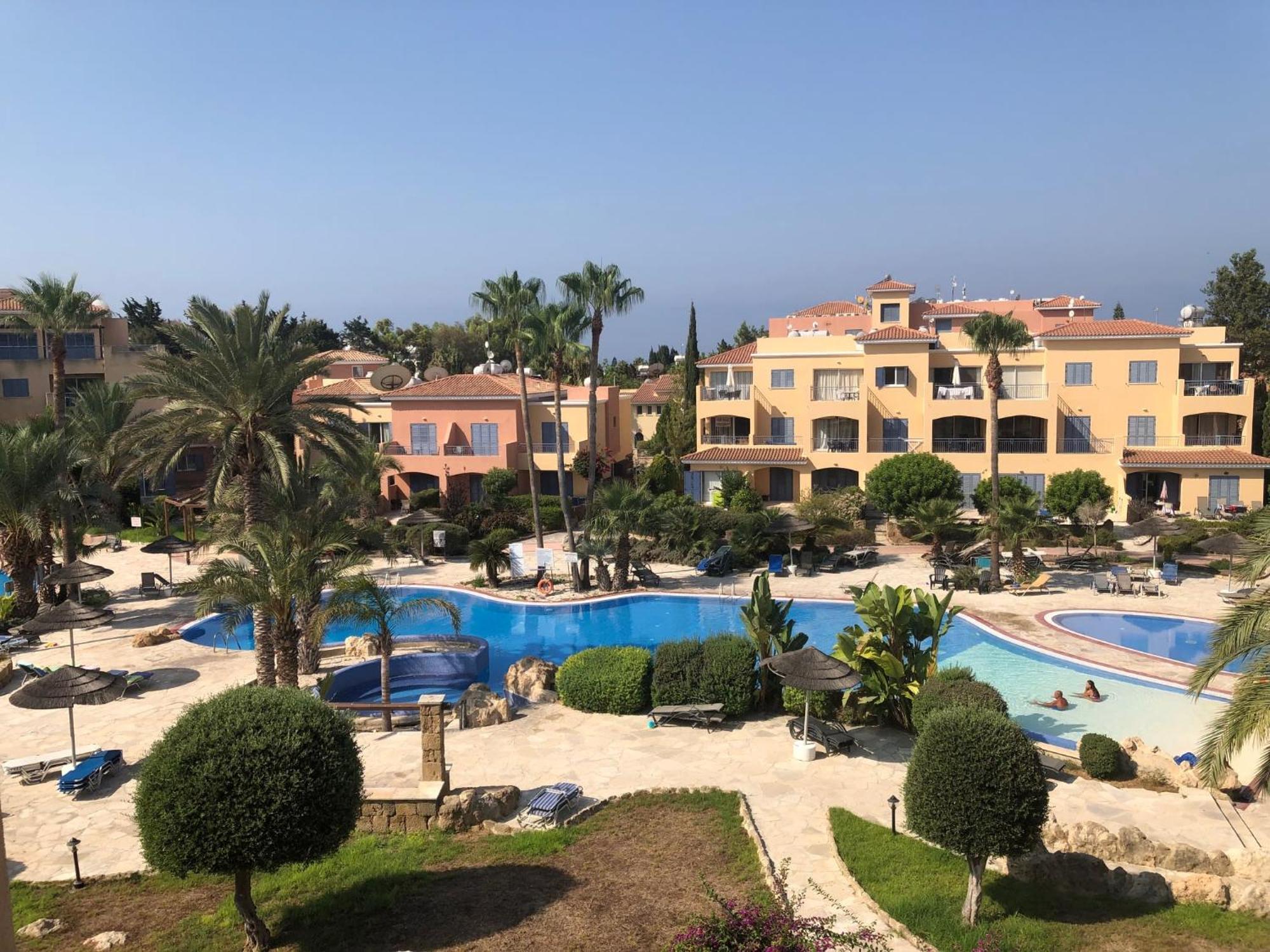 Limnaria Gardens - 1 Bedroom, Sunny Apartment With Stunning Pool Views Pafos Exterior foto